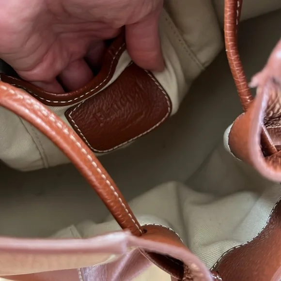 Flattered Bo Bucket Bag - Picture 7 of 7